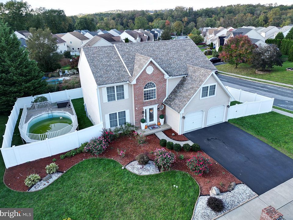 1006 Sunny Ridge Rd, Reading, PA 19605 Zillow