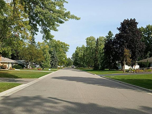 4th image of 9100 11th Ave S
