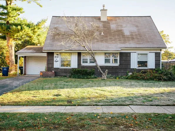 48 Sandstone Ln, Willingboro, NJ 08046