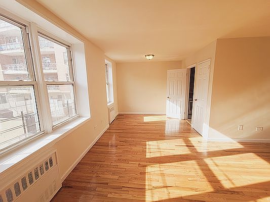 1st image of 14711 34th Ave APT 2A