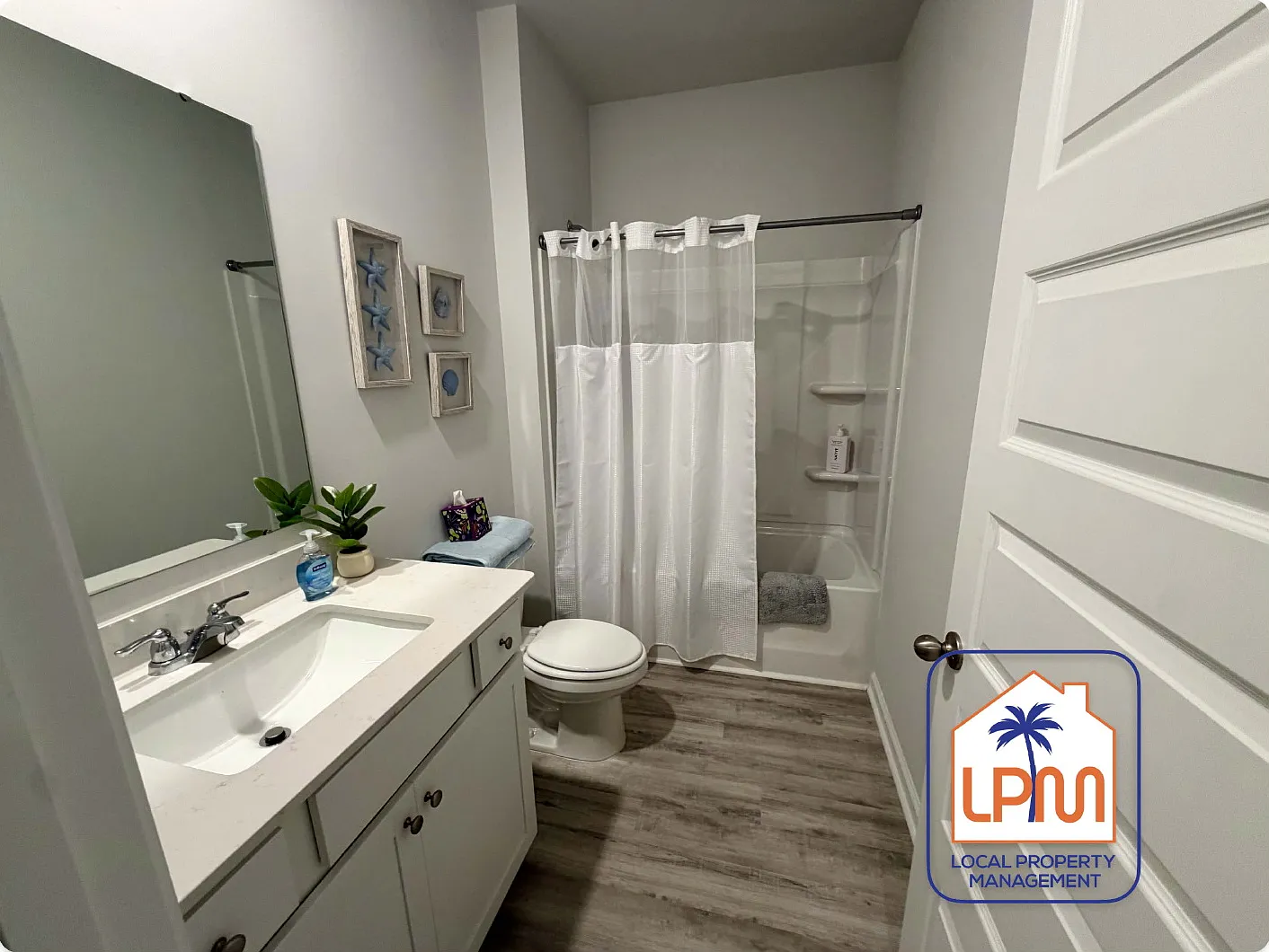 4 bed, 2.0 bath, 1774 sqft, $3,000 — Photo 3