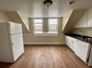 2416 W Belle Plaine Ave #3, Chicago, IL 60618