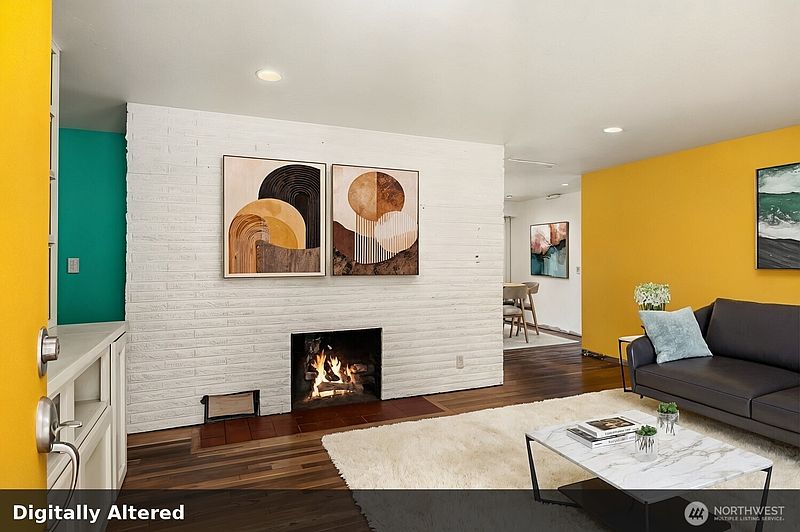 4th image of 15329 Stone Avenue N