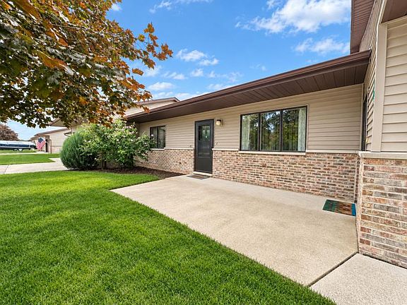 2nd image of 848 Amber Dr