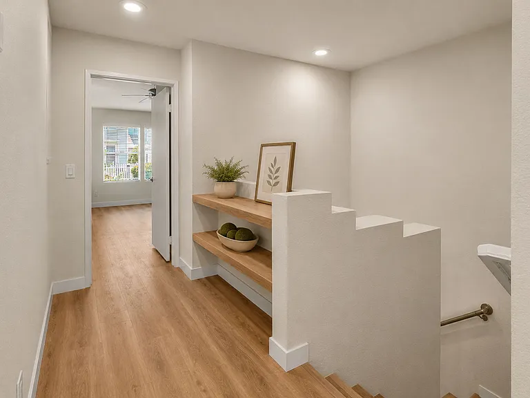 1337 Verbena Ct — Photo 4