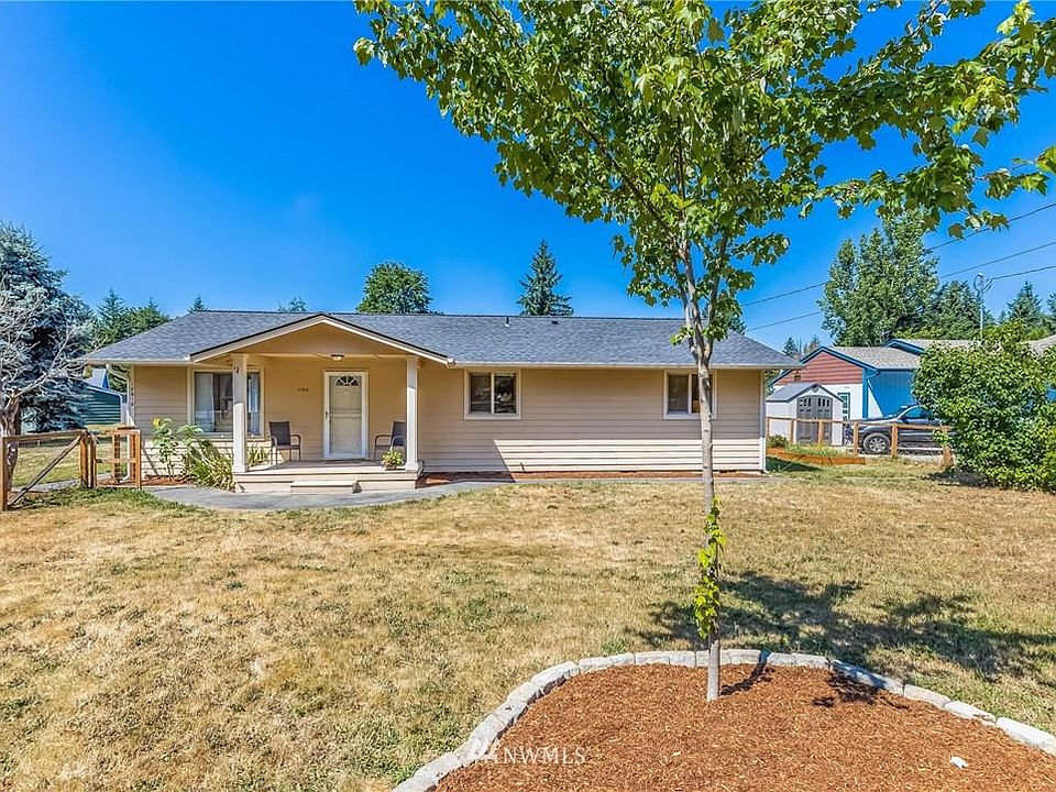 1st image of 17610 153rd Ave SE