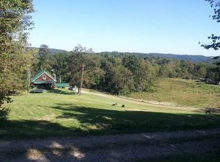 Wren St, Walker, WV 26180