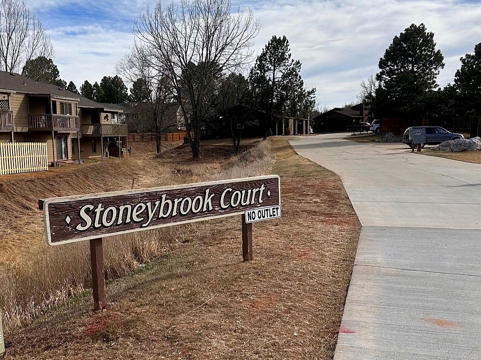 1st image of 4904 Stoney Brook Ct #1