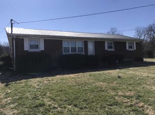 8393 Aiken Rd, Louisville, KY 40245