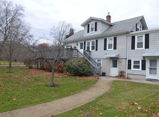 380 Middle Hwy, Barrington, RI 02806