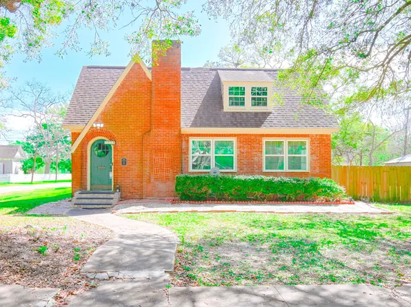 2801 Avenue I, Bay City, TX 77414