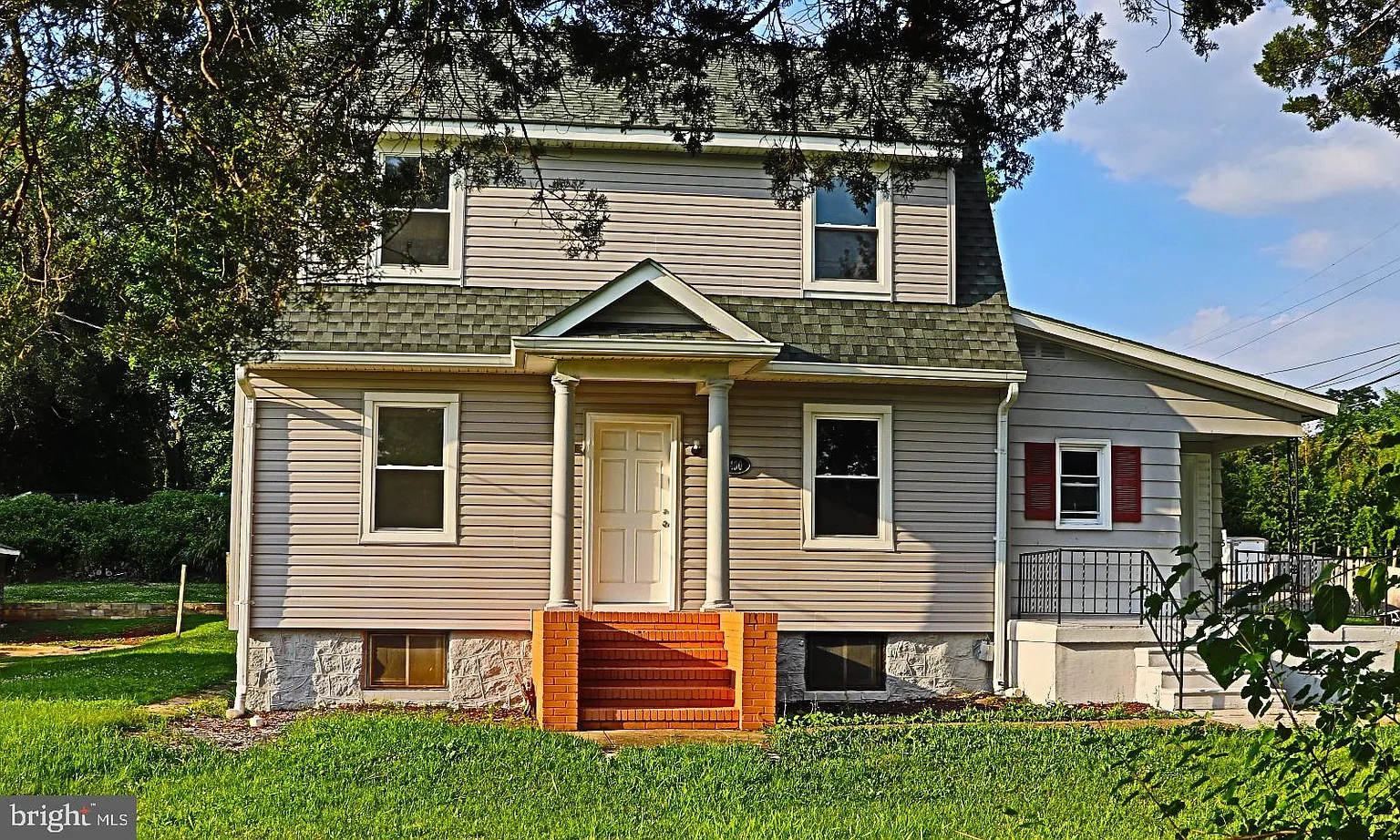 8400 Liberty Rd photo 1