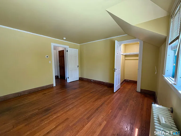 105 Crystal St #2 — Photo 8