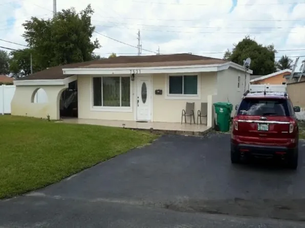 7531 Shalimar St, Miramar, FL 33023