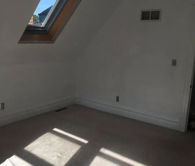 301 Roup Ave #2 — Photo 10