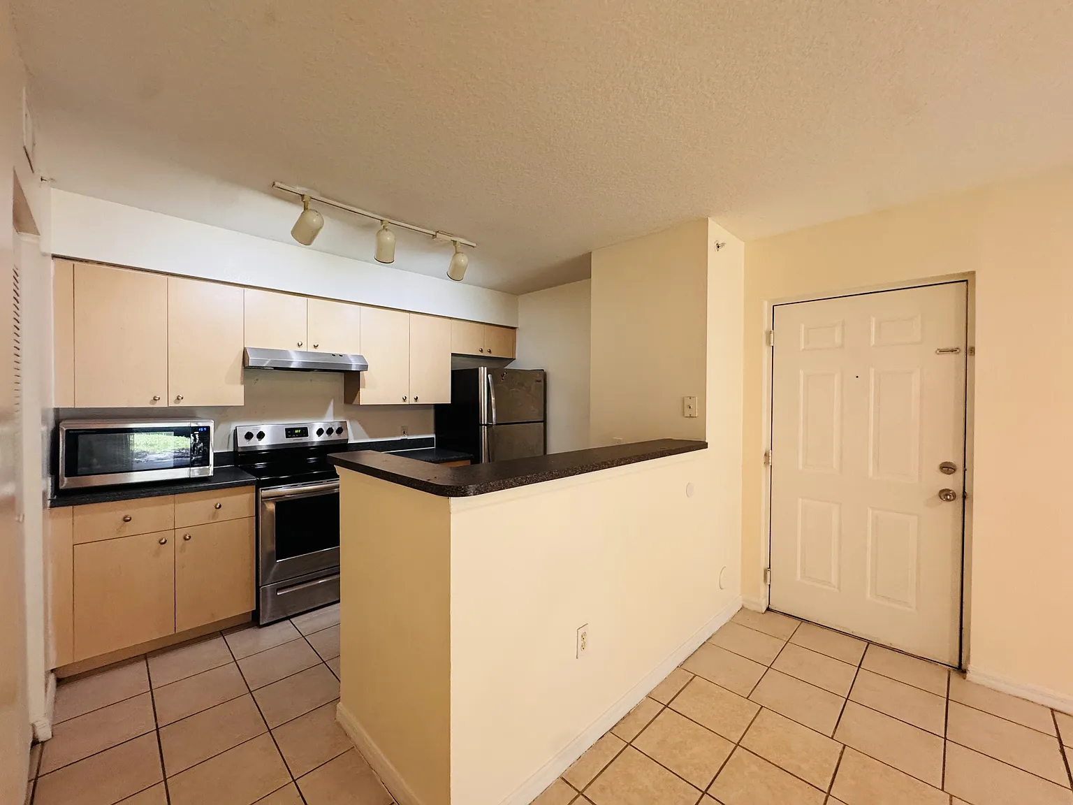 4271 San Marino Blvd — Photo 3