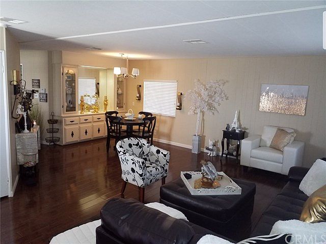 1st image of 989 San Gorgonio Way
