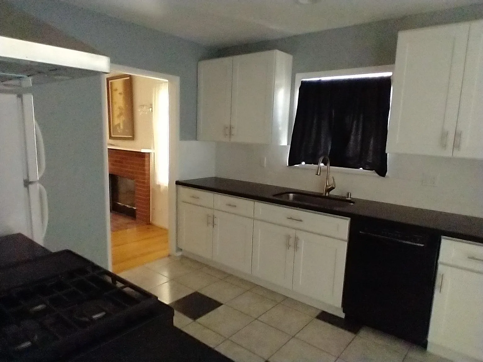 2 bed, 1250 sqft, $2,600 — Photo 4
