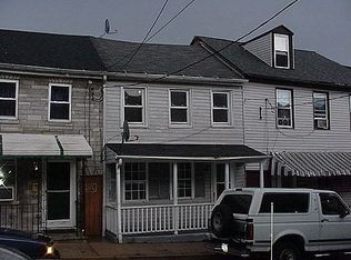 228 Lawrence St, Columbia, PA 17512
