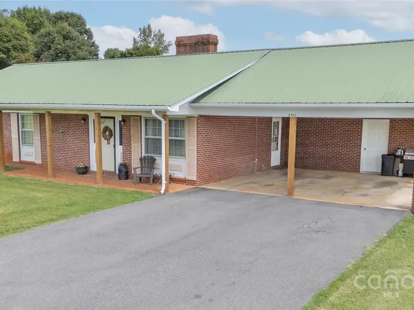 4561 Horseshoe Bend Rd, Hudson, NC 28638