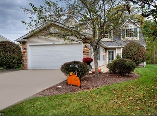 962 Chesterton Ct, Aurora, OH 44202