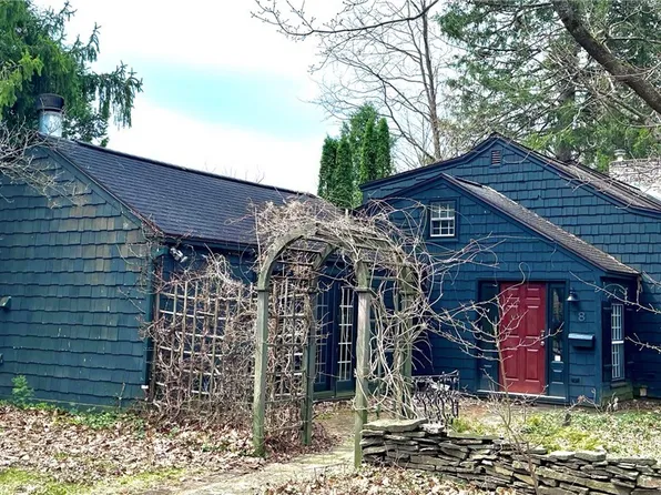 8 Willow Pl, Cazenovia, NY 13035