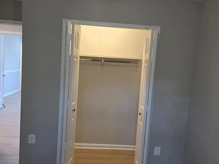 8587 Burlington Ct — Photo 19