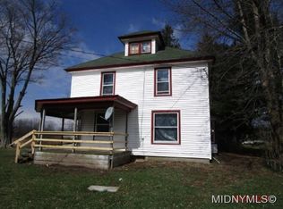 7487 Crooked Brook Rd, Utica, NY 13502