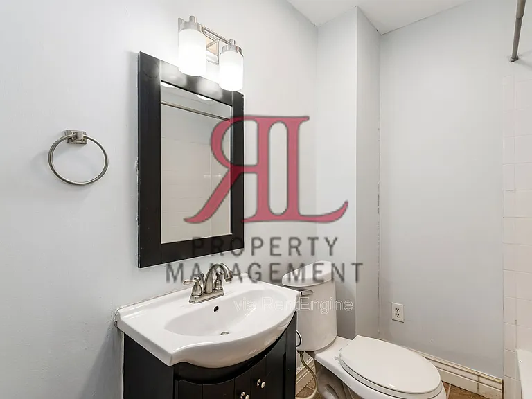 247 E Jenkins Ave — Photo 17