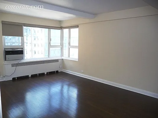 Rented by Corcoran | media 6