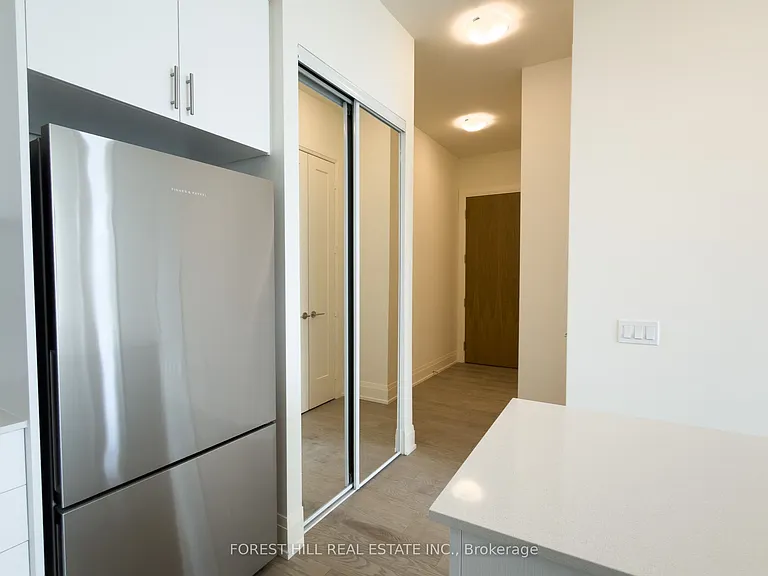 27 Korda Gate #Penthouse 108 — Photo 31