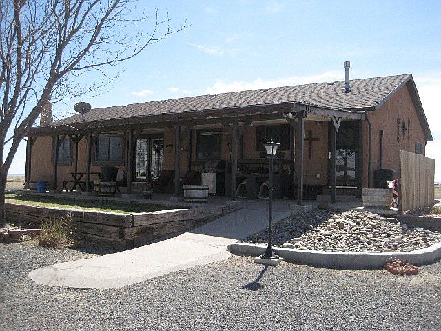 2nd image of 3360 40th Ln