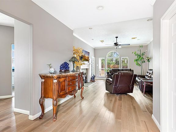4th image of 3504 Oak Lndg