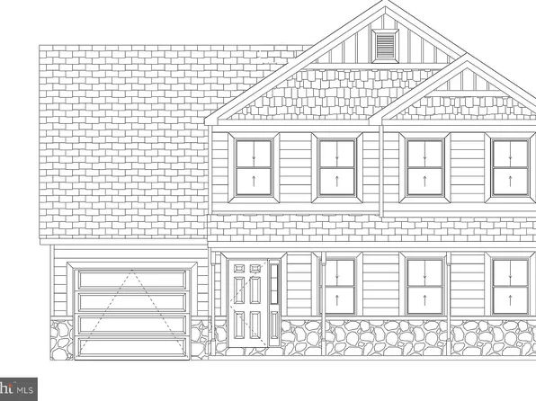 1817 Edgewood Dr, Shippensburg, PA 17257