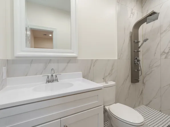 1380 Clove Road image 15 of 40