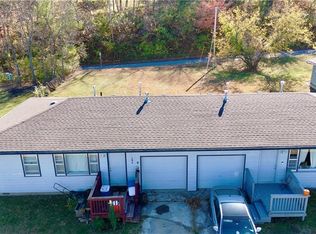 1611-13 W 6th Ter, Lawrence, KS 66044