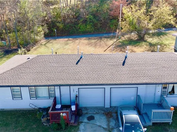 1611-13 W 6th Ter, Lawrence, KS 66044