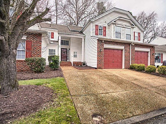 2nd image of 308 Charleston Way