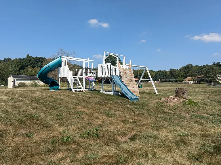 206 Green Hill Rd — Photo 25