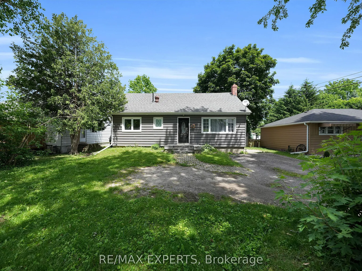 2 bed, $2,000 — Photo 4