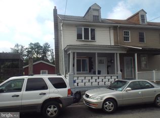 1034 W Coal St, Shenandoah, PA 17976