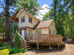 26814 Dewdney Trunk Rd, Maple Ridge, BC V2W 1N9