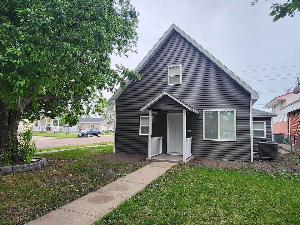 1st image of 1023 W 6TH