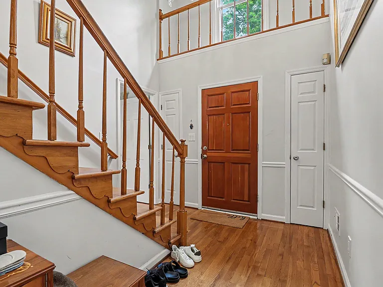 3695 Winters Hill Dr — Photo 4