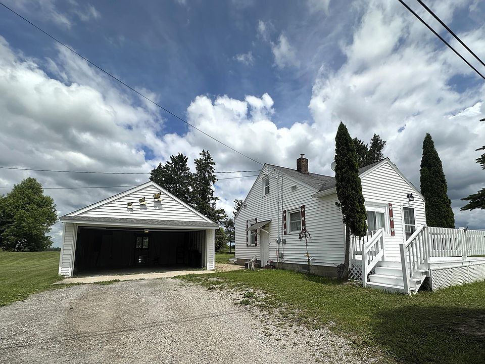 2nd image of 11026 Michigan #32