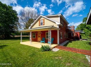 628 Swaggertown Rd, Glenville, NY 12302