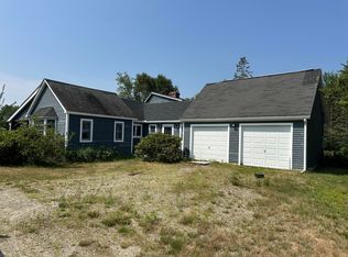 16 Drisko Ln, Columbia Falls, ME 04623