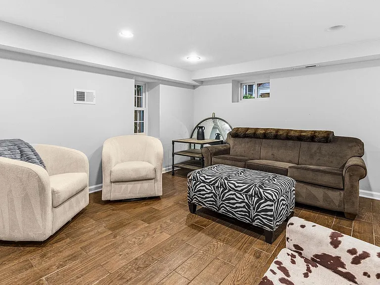 2909 S Dinwiddie St — Photo 18