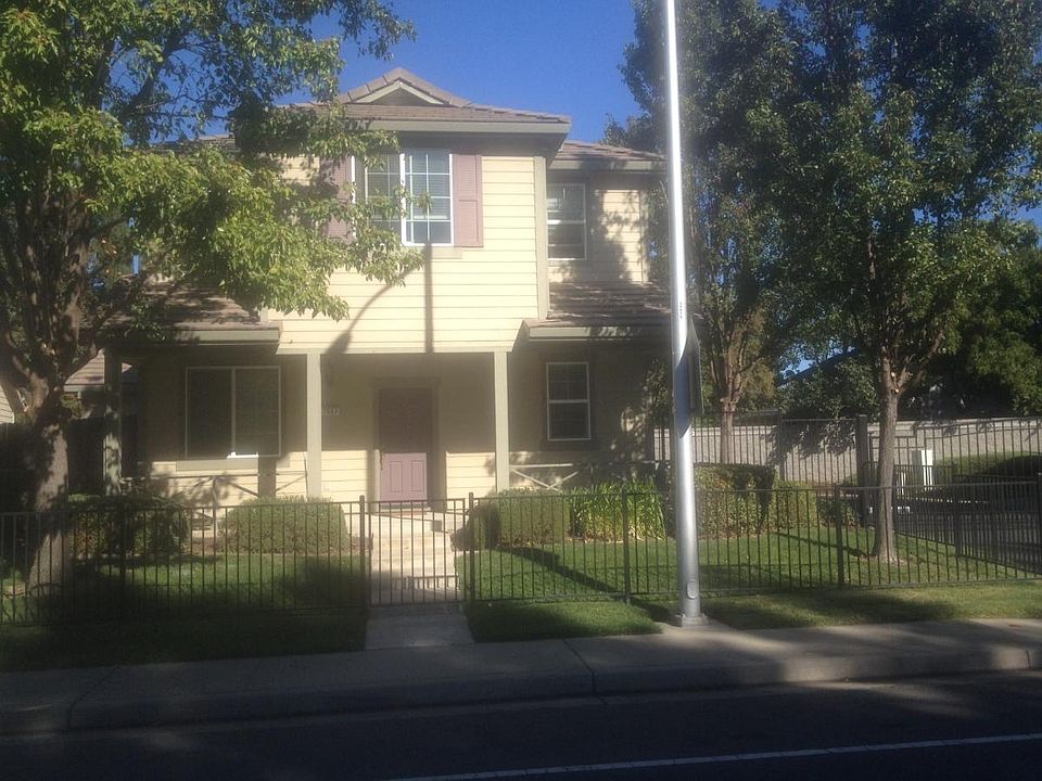 1st image of 7657 Rush River Dr