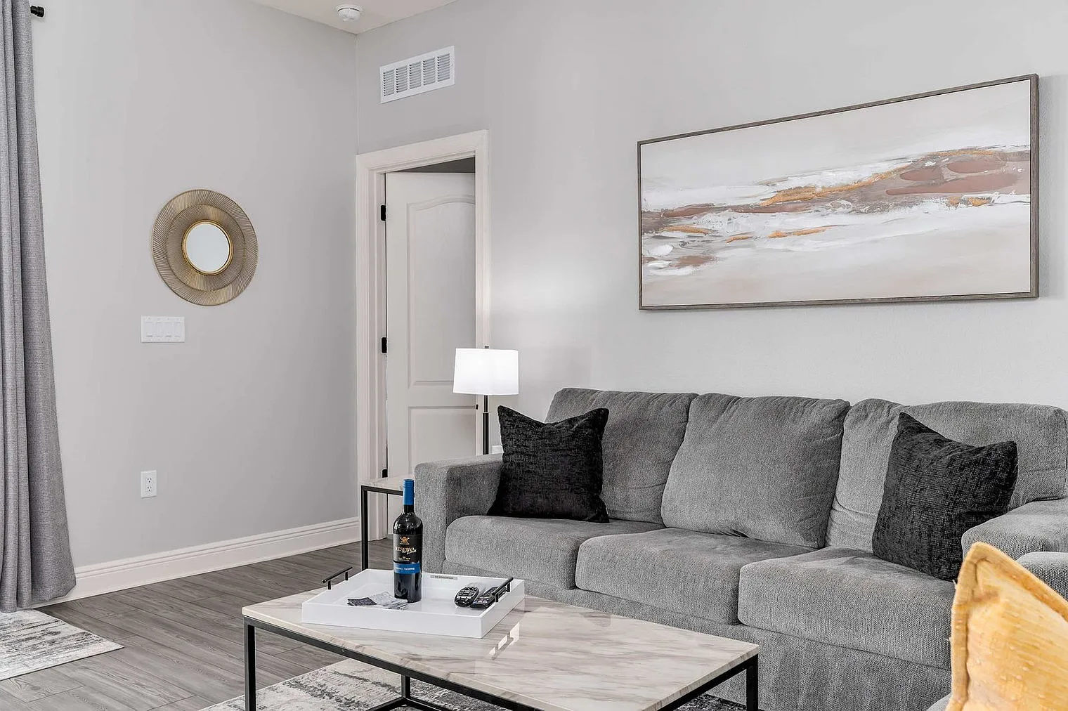 3 bed, 2.0 bath, 1496 sqft, $3,243 — Photo 4